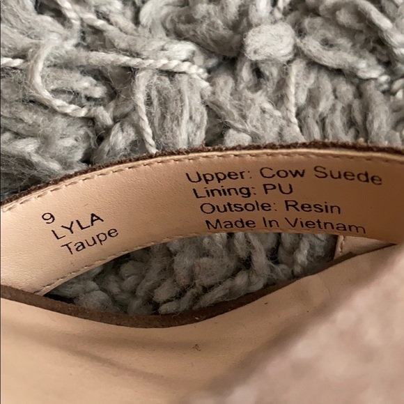 Sole Society Lyla Heel Sandals - Picture 8 of 8